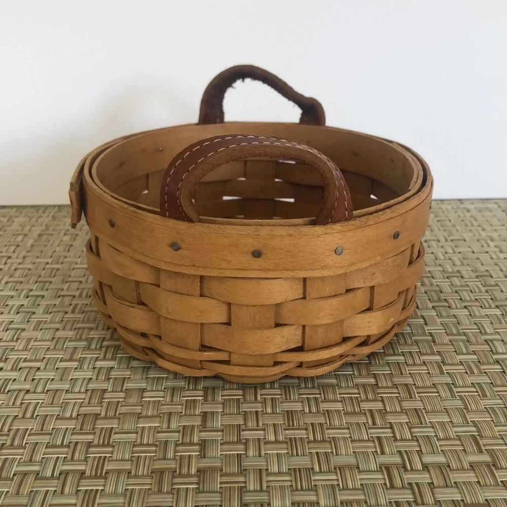 Longaberger Small Round Basket With Leather Handles
